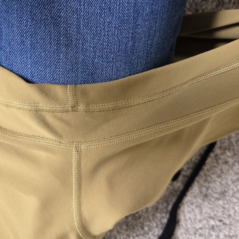 Lululemon Athletica Align High Rise Pant Leggings Chartreuse Yellow Green Size 4 - Picture 6 of 8